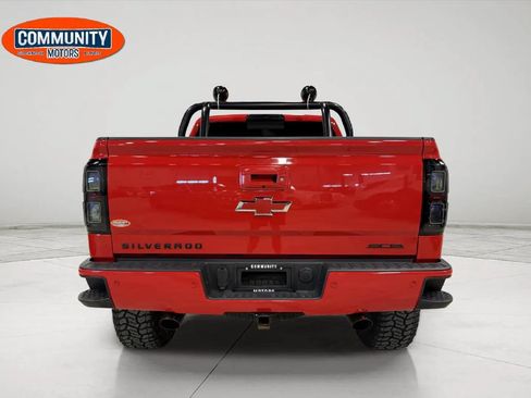 Used 2017 Chevrolet Silverado 1500 LT w/ All Star Edition AWD/4WD image 6