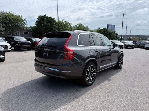 Certified 2023 Volvo XC90 B6 Plus w/ Protection Package AWD/4WD image 7
