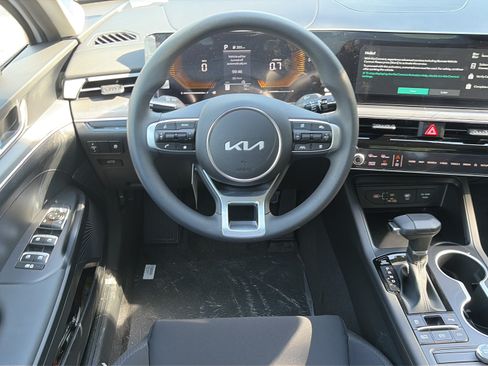 New 2026 Kia K5 LXS FWD image 11