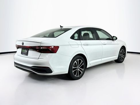 Used 2025 Volkswagen Jetta Sport FWD image 9
