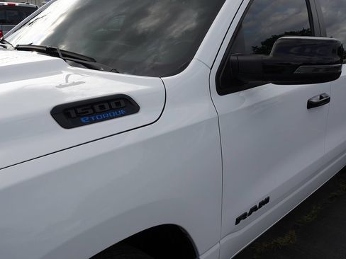 Used 2023 RAM 1500 Big Horn AWD/4WD image 7