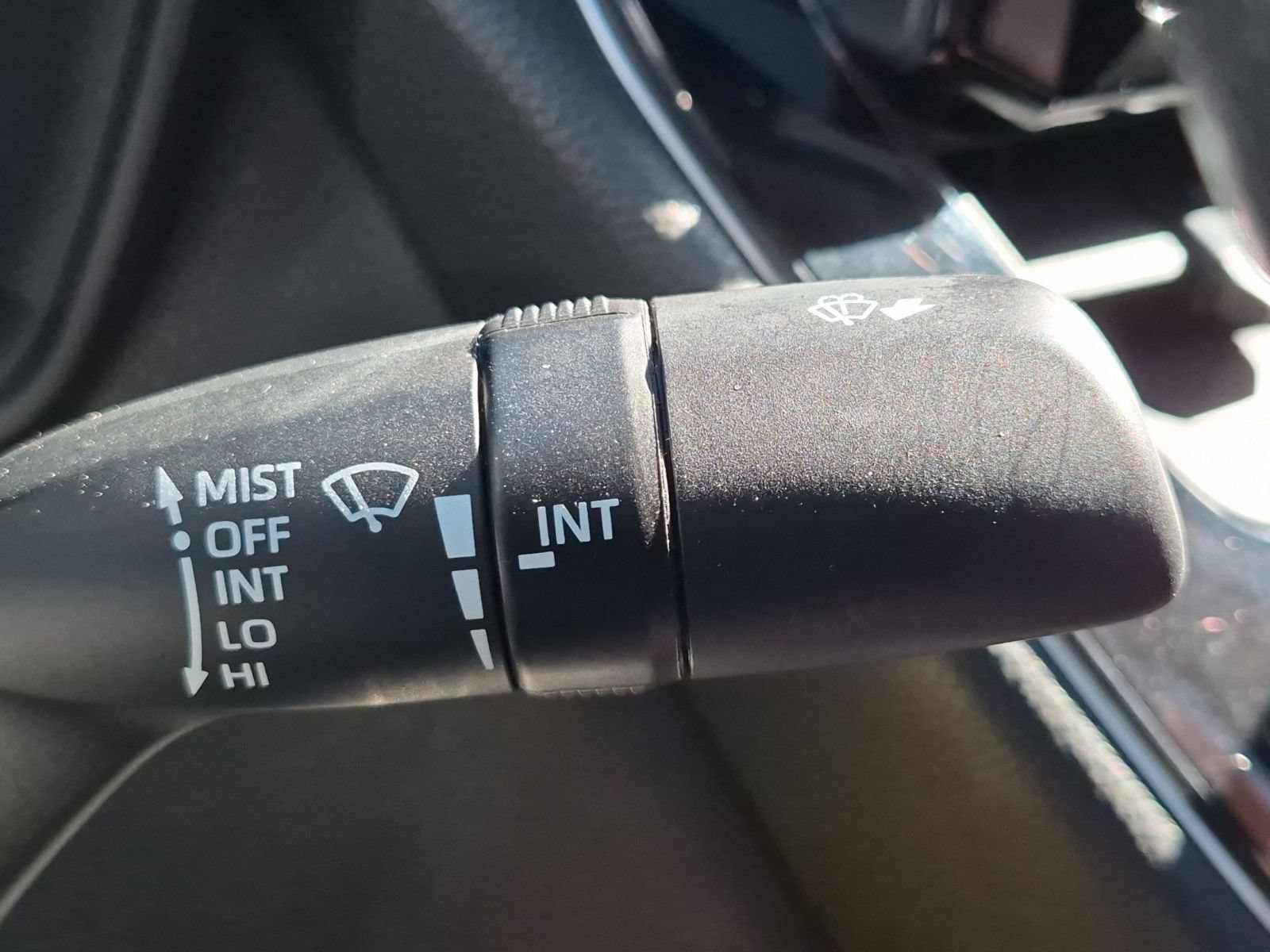 Used 2022 Toyota Corolla LE FWD image 20
