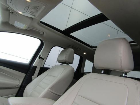 Certified 2017 Ford Escape Titanium w/ Equipment Group 301A image 3