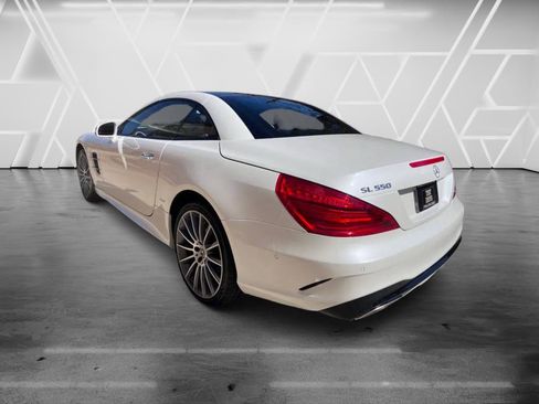 Used 2018 Mercedes-Benz SL 550 w/ Driver Assistance Package image 9