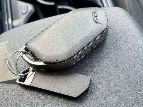 Used 2025 Kia K4 FWD image 29