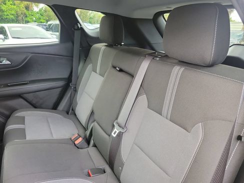Used 2025 Chevrolet Blazer LT FWD image 13
