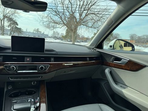 Used 2018 Audi A4 2.0T Premium Plus image 17