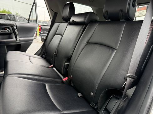 Used 2018 Toyota 4Runner SR5 image 17