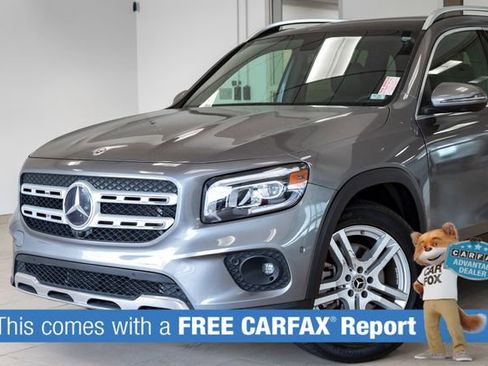 Used 2023 Mercedes-Benz GLB 250 4MATIC w/ Premium Package image 2