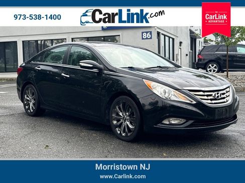 Used 2012 Hyundai Sonata Limited FWD image 1