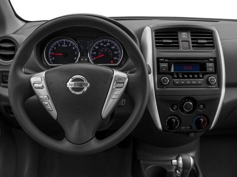 Used 2017 Nissan Versa S Plus FWD image 10