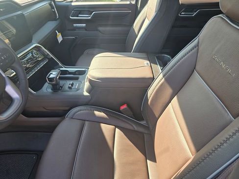 New 2026 GMC Sierra 1500 Denali image 17