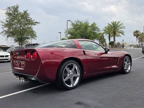 Used 2007 Chevrolet Corvette Coupe w/ Preferred Equipment Group RWD image 6