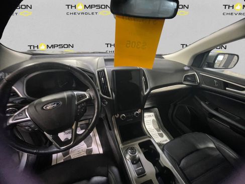 Used 2022 Ford Edge SEL image 11