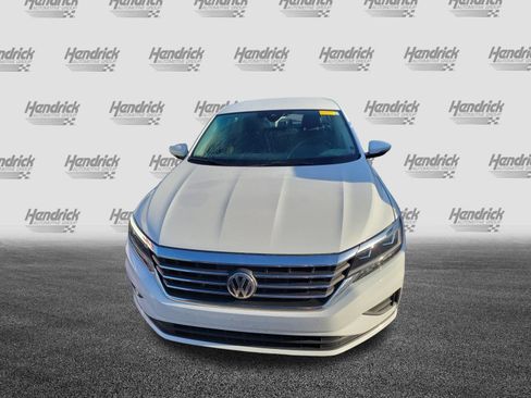 Used 2020 Volkswagen Passat 2.0T SE image 3