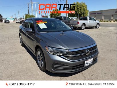 Used 2024 Volkswagen Jetta SE