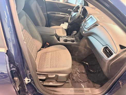Used 2023 Chevrolet Equinox LT AWD/4WD image 30