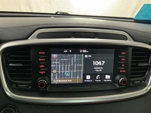 Used 2019 Kia Sorento SX AWD/4WD image 29