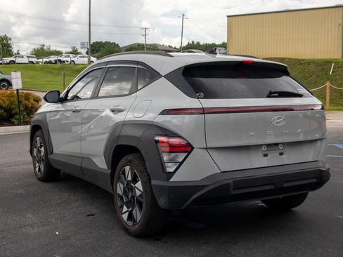Used 2024 Hyundai Kona SEL FWD image 10