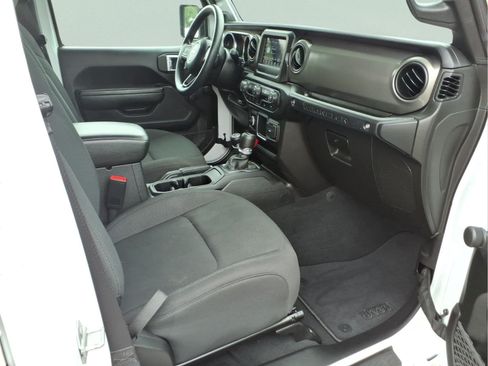 Used 2022 Jeep Wrangler Unlimited Sport AWD/4WD image 27