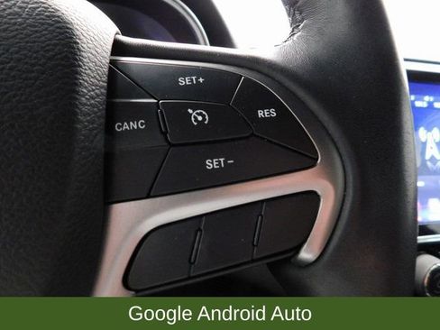 Used 2019 Jeep Grand Cherokee Altitude image 40