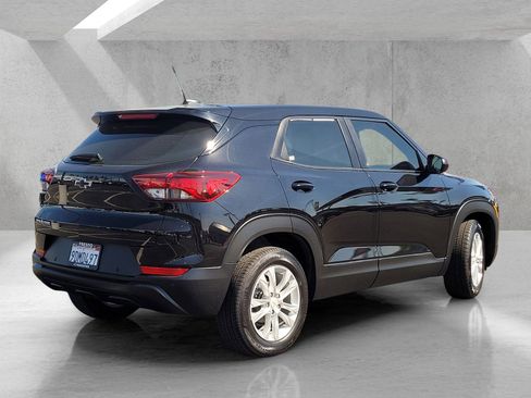 Used 2023 Chevrolet TrailBlazer LS image 4