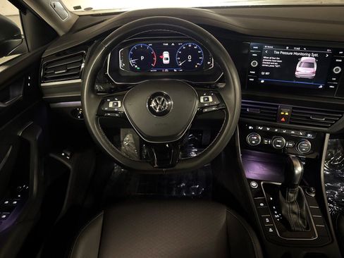 Used 2021 Volkswagen Jetta SEL image 13