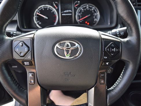 Used 2023 Toyota 4Runner TRD Off-Road Premium w/ Off Road Premium Plus Package AWD/4WD image 14