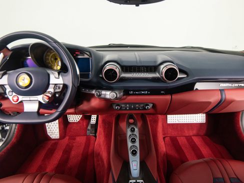 Certified 2018 Ferrari 812 Superfast RWD image 35