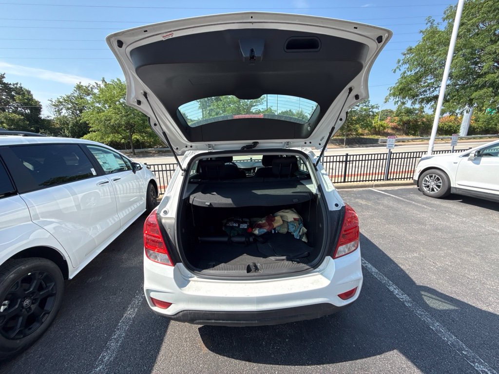 Used 2018 Chevrolet Trax LS AWD/4WD image 4