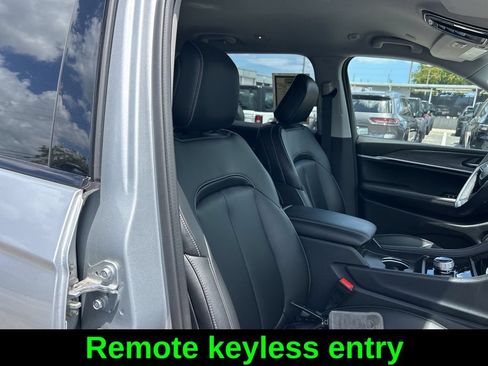 Used 2024 Jeep Grand Cherokee L Limited RWD image 23