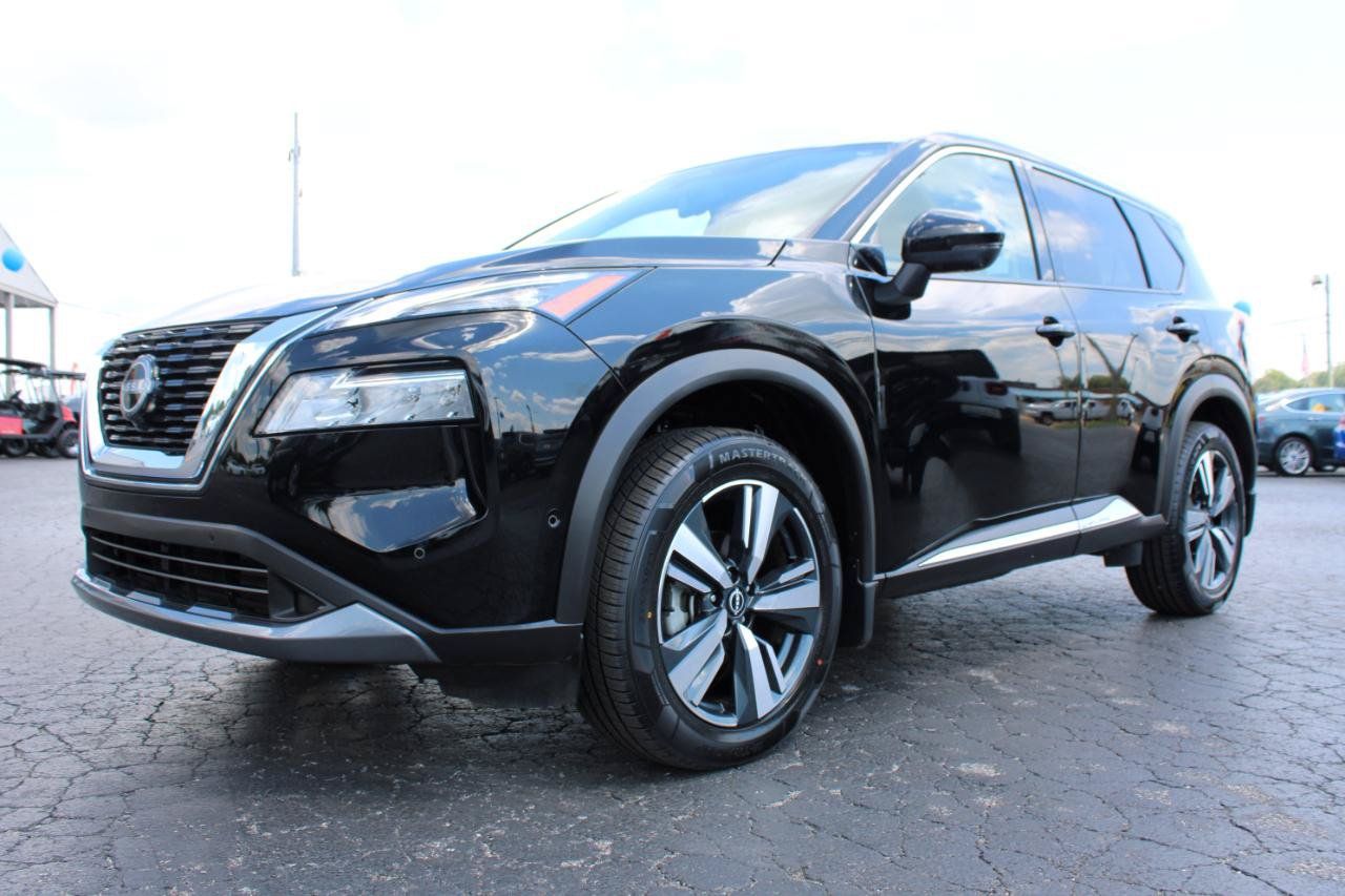 Used 2023 Nissan Rogue SL w/ SL Premium Package FWD image 13