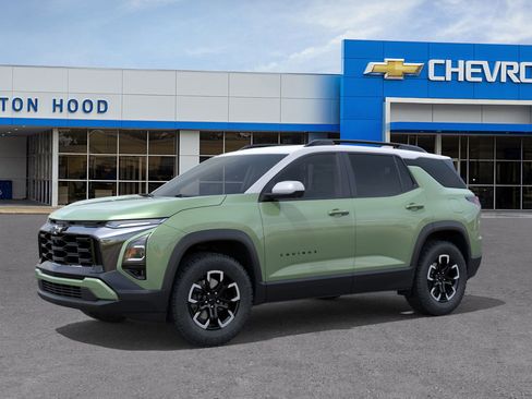 New 2026 Chevrolet Equinox ACTIV image 2