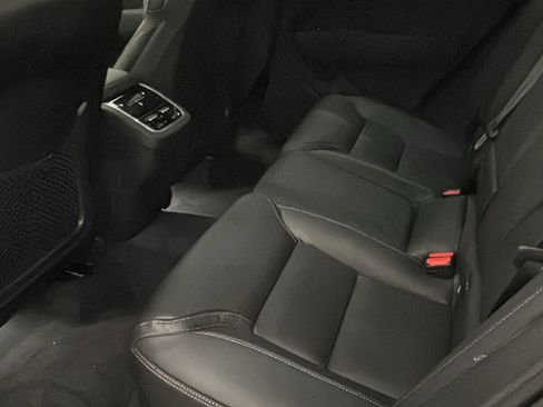 New 2026 Volvo XC60 B5 Ultra w/ Protection Package Premier AWD/4WD image 27