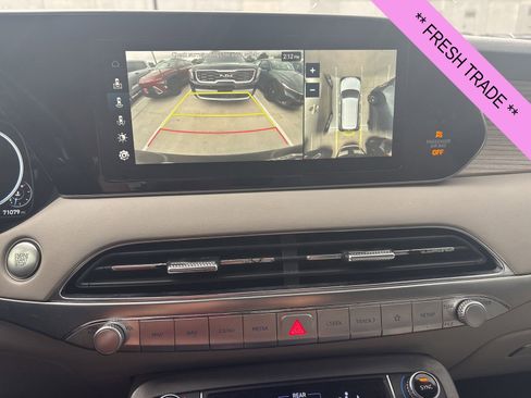 Used 2021 Hyundai Palisade Limited FWD image 14