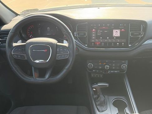 Used 2025 Dodge Durango GT AWD/4WD image 13