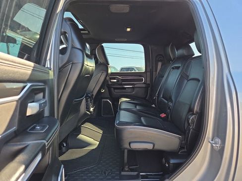 Used 2019 RAM 2500 Laramie image 12