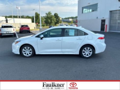 Certified 2024 Toyota Corolla LE FWD image 14