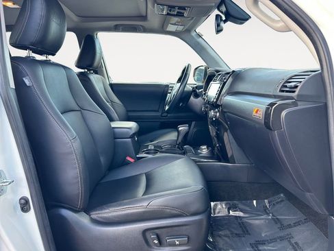 Used 2023 Toyota 4Runner 40th Anniversary SE image 10