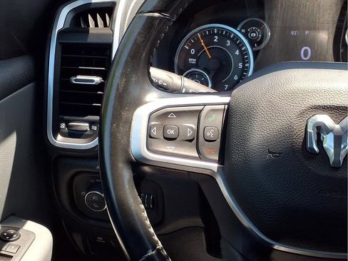 Used 2021 RAM 1500 Big Horn RWD image 11