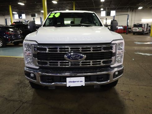 Used 2024 Ford F350 XLT w/ FX4 Off-Road Package image 2