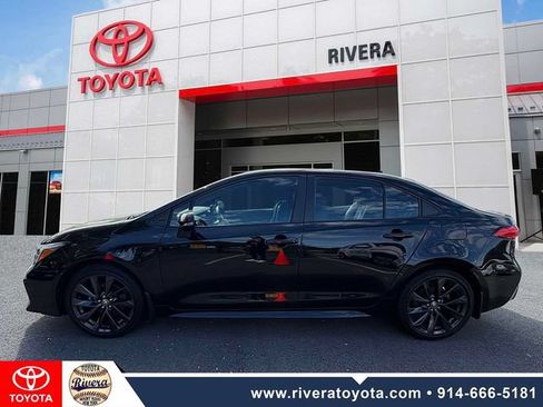 Used 2023 Toyota Corolla SE w/ Carpet Mat Package (TMS) FWD image 8