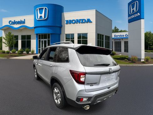 Used 2023 Honda Passport TrailSport image 4