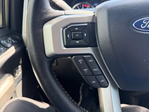 Used 2021 Ford F250 Lariat w/ Lariat Value Package AWD/4WD image 20