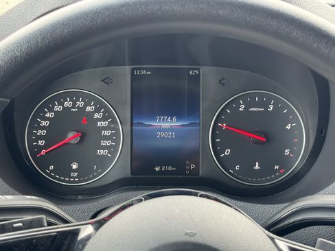 Used 2025 Mercedes-Benz Sprinter 2500 image 16