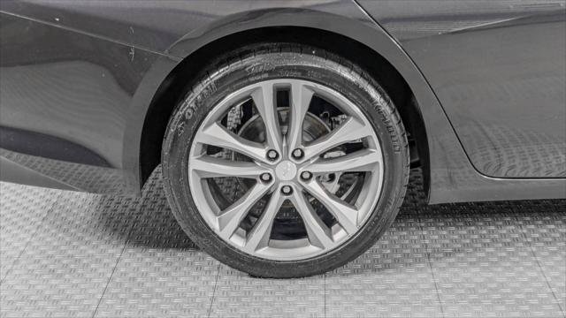 Used 2023 Chevrolet Malibu LT FWD image 30
