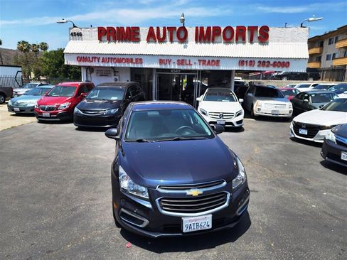 Used 2016 Chevrolet Cruze LS image 37