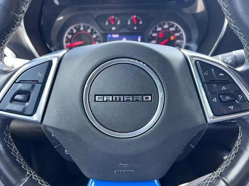 Used 2020 Chevrolet Camaro LS RWD image 31