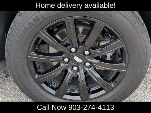 Used 2023 Cadillac XT4 Premium Luxury FWD image 12
