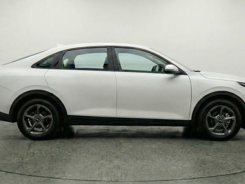 Used 2025 Kia K4 FWD image 11
